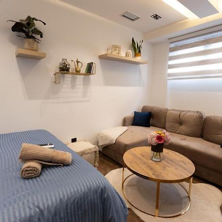 Bonsai Apartment Novi Pazar Buitenkant foto
