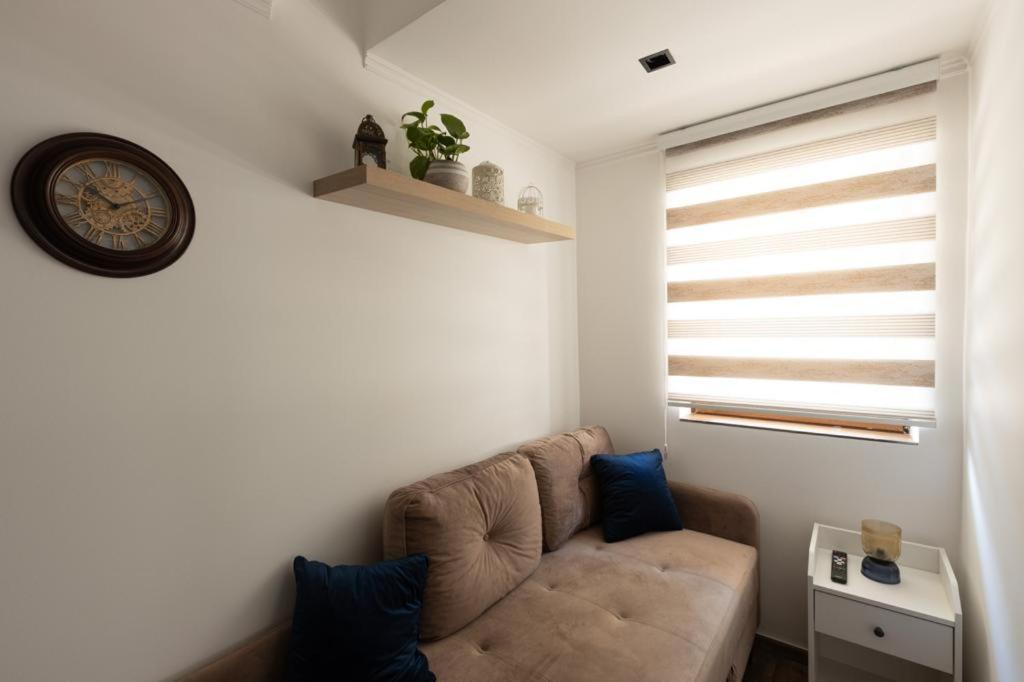 Bonsai Apartment Novi Pazar Buitenkant foto