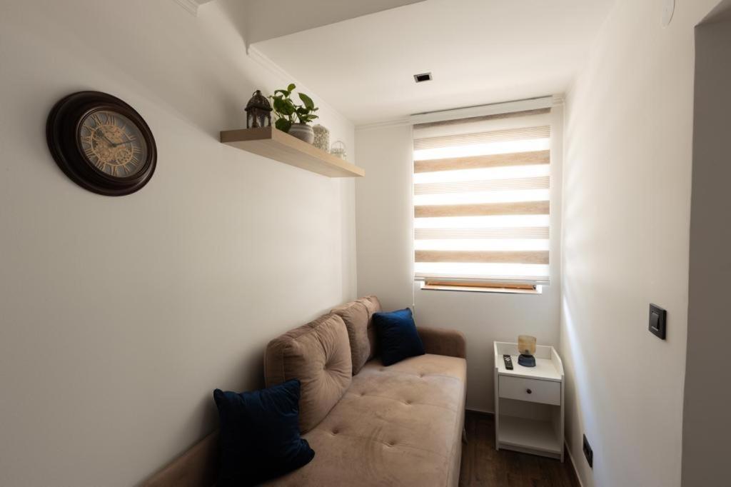 Bonsai Apartment Novi Pazar Buitenkant foto